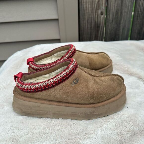 UGG Shoes - UGG Tazz Women's Platform Suede Slippers Chestnut Size 7